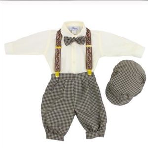Gabriel cream shirt with knee pants,hat,tie.